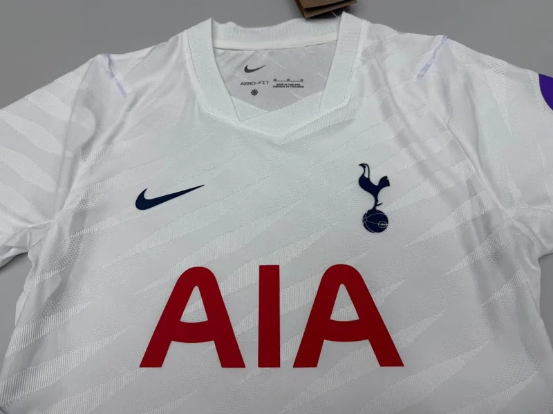 Tottenham 26/27 local conjunto infantil versión jugador — 2