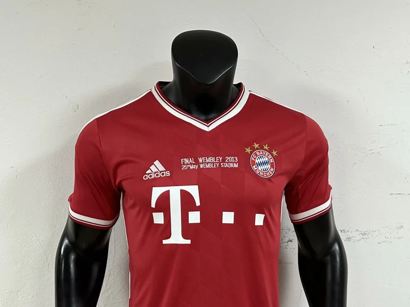 Bayern Munich 13/14 local camiseta retro — 1