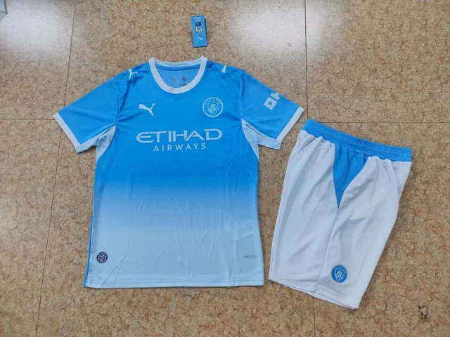 Manchester City 26/27 Local Conjunto de fútbol para adulto — 1